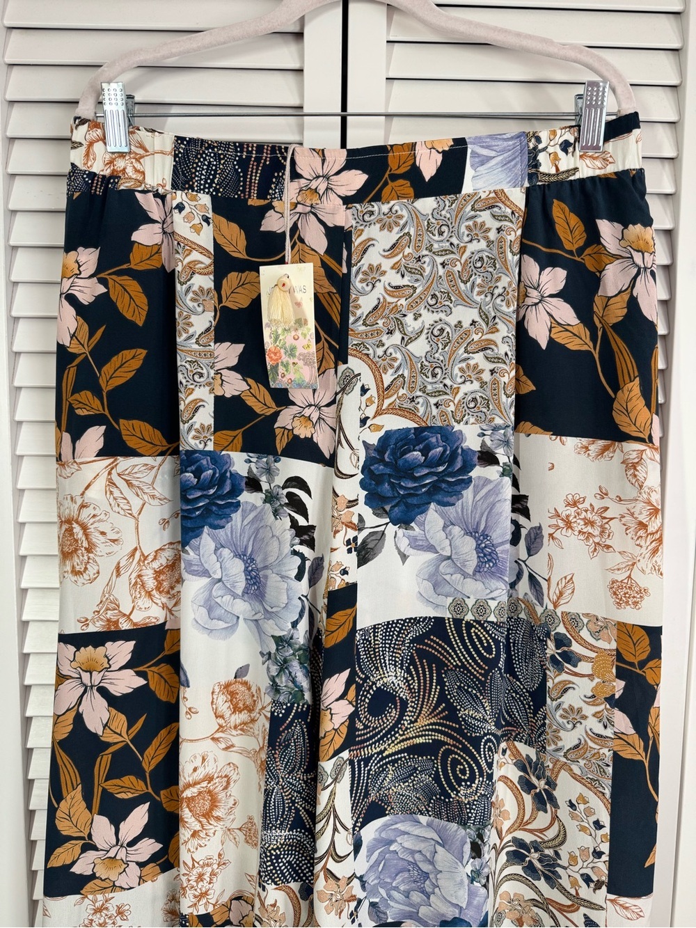 Johnny Was Jade Polaris Silk Easy Pant Wide Leg Patchwork Print Floaty Large NWT - Picture 3 of 9